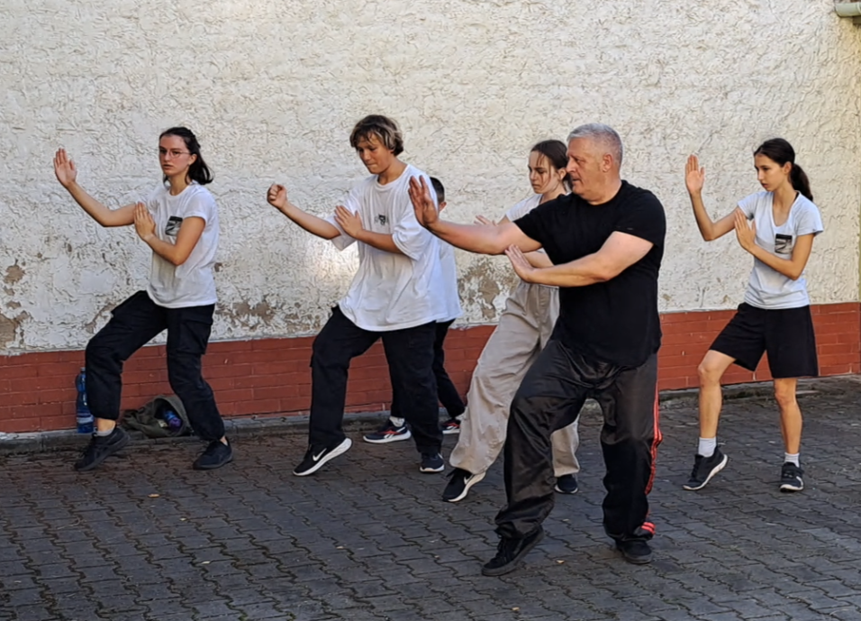 SIFU FREARSON Z VELKÉ BRITÁNIE NA DDM